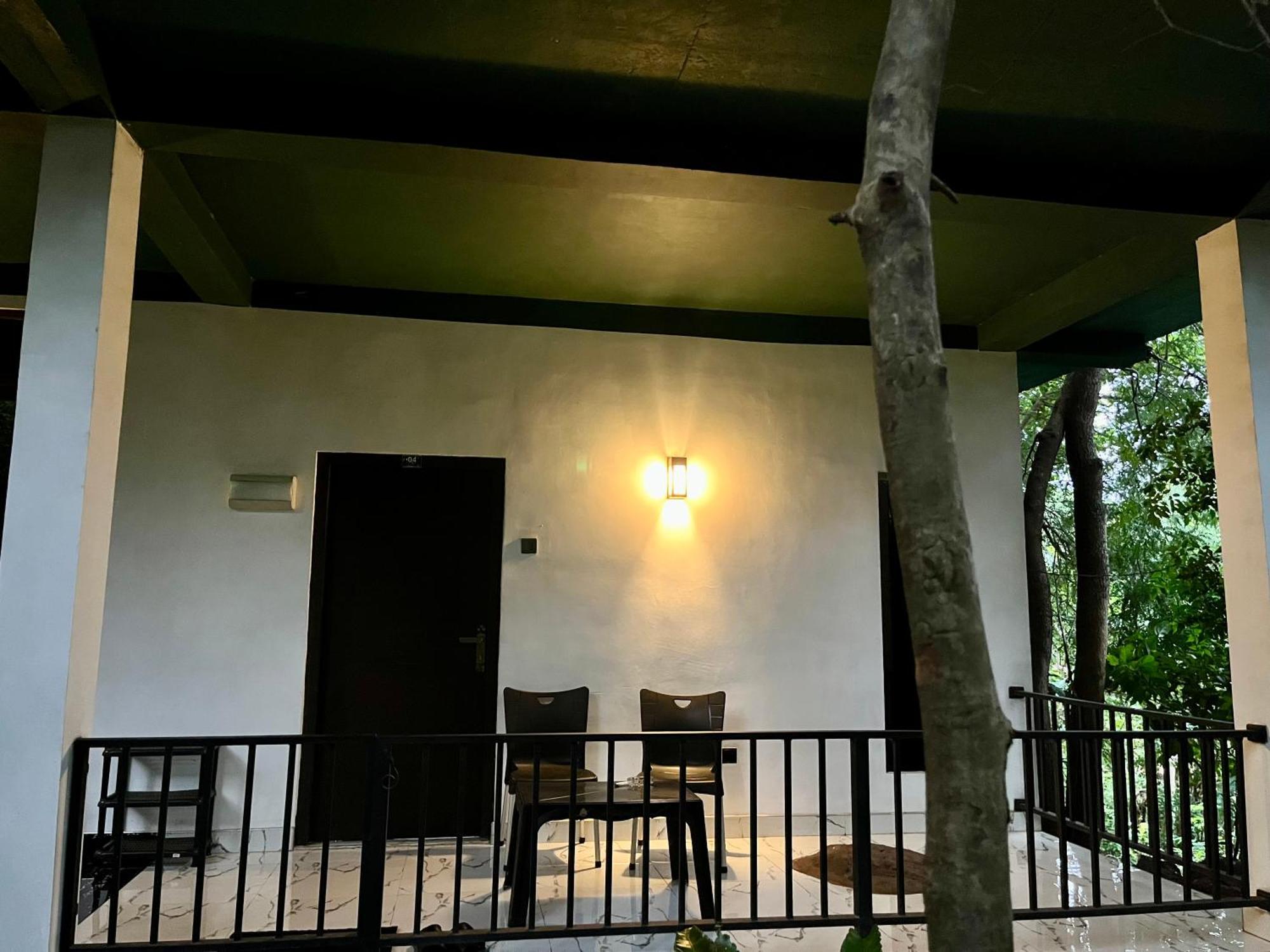 Green House Resort Сигирия Екстериор снимка